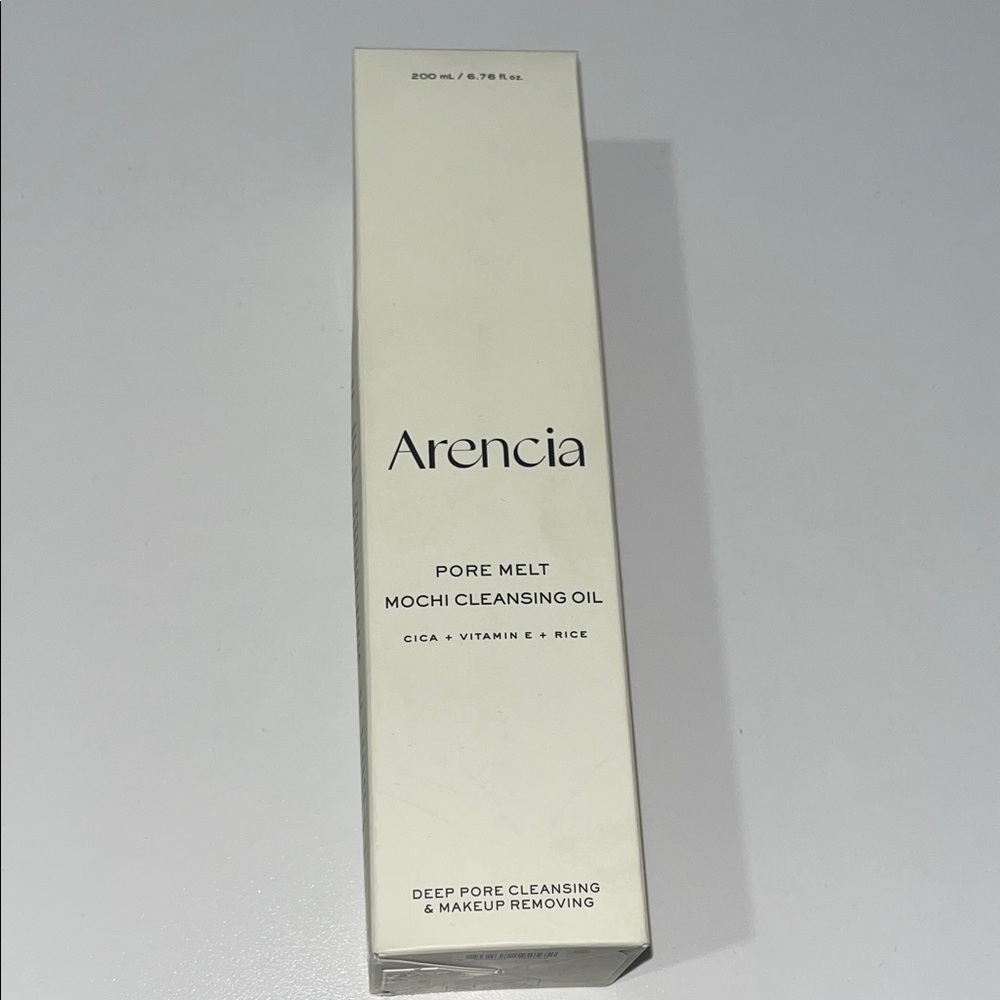 BNIB ARENCIA Pore Melt Mochi Cleansing Oil - White